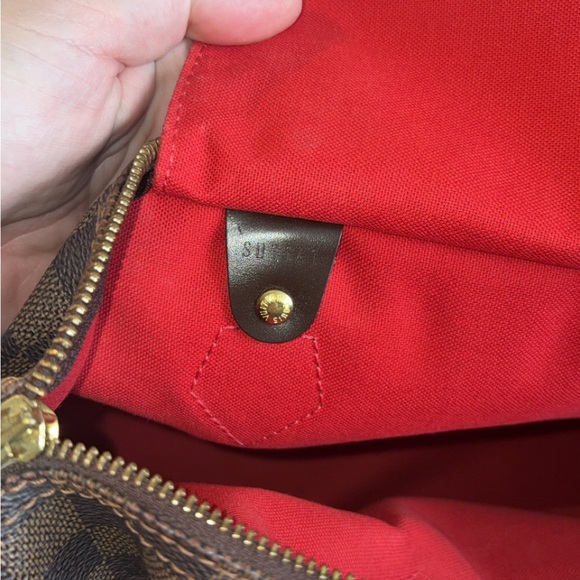 Louis Vuitton Speedy Bag - Picture 7 of 10